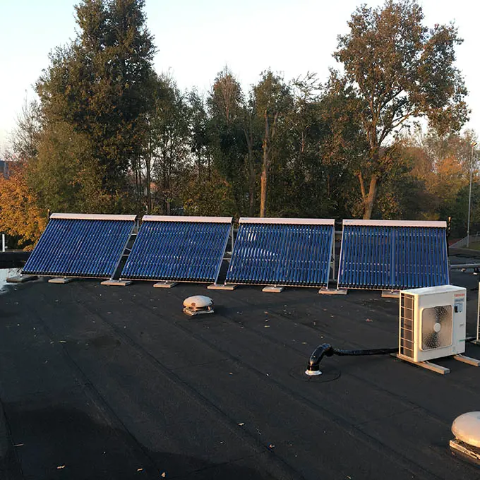 Zonnecollectoren bij FC Oudewater